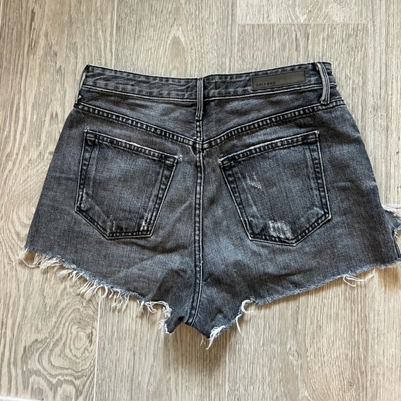 Grlfrnd grey denim shorts. Size 28 - Picture 3 of 4
